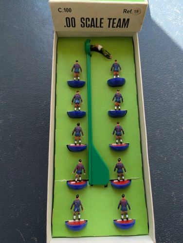 Subbuteo heavyweight ref - , 19