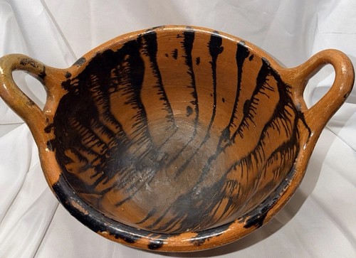 Large puebla ware - pot, bowl