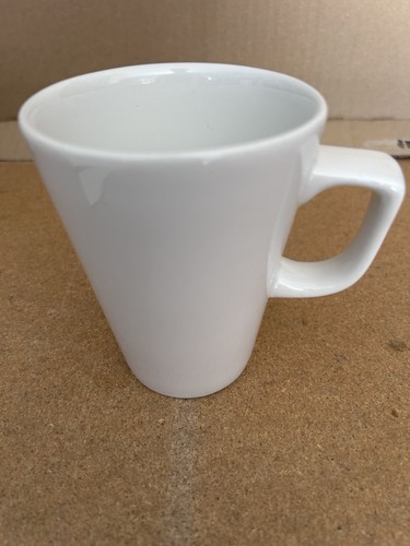 Churchill england white mugs - churchill,