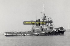rp08994 - Medway Knight Tug -