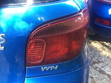 TOYOTA YARIS MK1 DRIVER'S SIDE O/S REAR LIGHT 2001-2006
