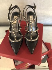 VALENTINO SEQUENCE ANKLE STRAP ROCKSTUD CAGED PUMP/HEEL/BLACK. SIZE 41 $1095