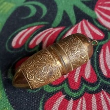 Gold Embossed Vintage Etui