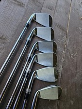 Wilson Staff CB 2024 Iron 5-PW Regulor Flex Steel Shaft, Golf Pride Grips