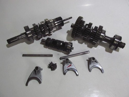 Gearbox suzuki 550 - gearbox, gt