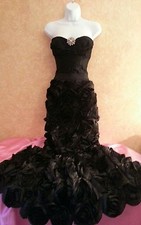 Beautiful Black Corset Rosette Mermaid Wedding Gown Set 