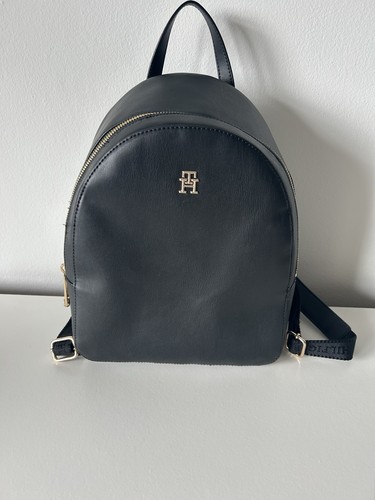 Tommy hilfiger black pebble - black,