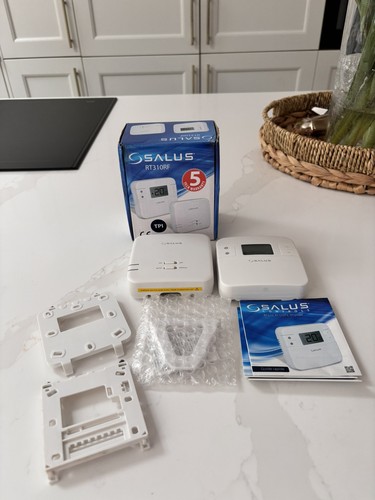Salus rt310 wireless - salus,