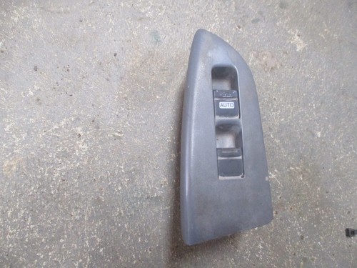 Isuzu grafter right window - grafter,