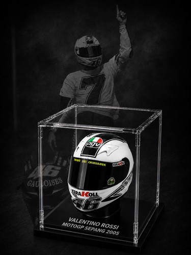 Scale unpainted helmet - 1/1,
