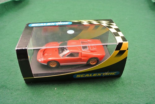Scalextric c2424 ford 40 - c2424,