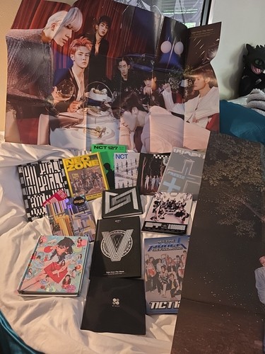 Kpop cds large lot - kpop, neo