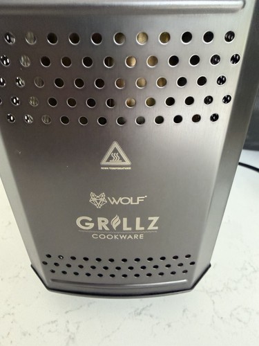 Wolf grillz biomaster - grillz, portable