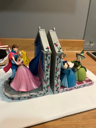 Disney princess sleeping - princess,