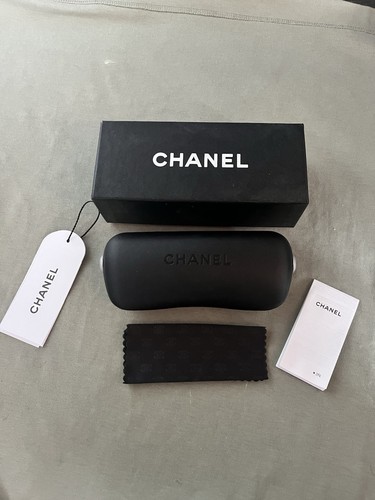 Chanel black hard case for - black,