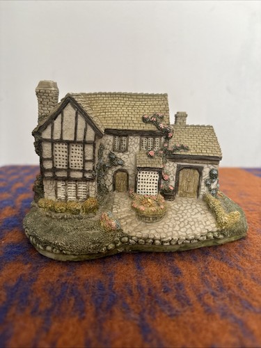 Academy resin cottages - academy,