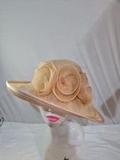 Hat Ladies Wedding Races