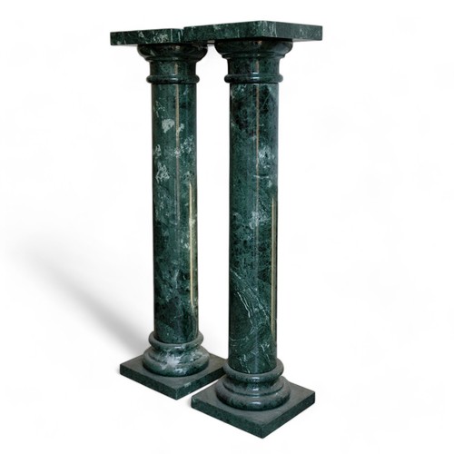 Pair columns green marble - of,