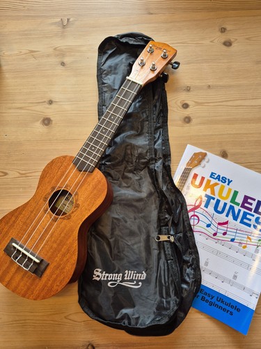 Strong wind ukulele black with - strong,