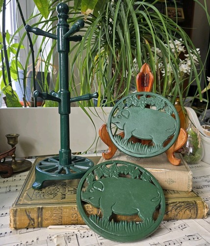 Vintage cast iron - iron, green