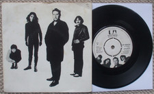 The Stranglers - Walk On By /