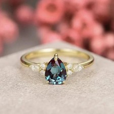 2.65 Ct Pear Cut Alexandrite Color Change Wedding Ring 14K Solid Yellow Gold