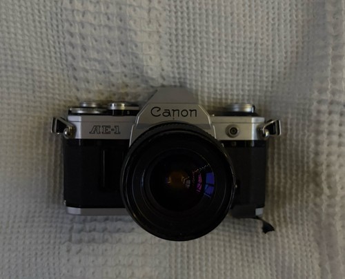 Canon 35mm film slr - ae-1,