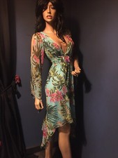 Sexy Cocktail Party Races