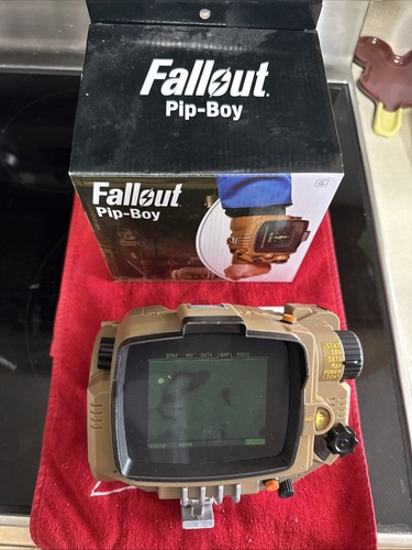 Spirit halloween fallout pip - spirit,