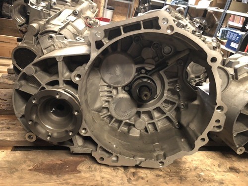 Manual gearbox pfn jetta - gearbox,