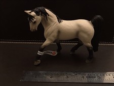 Schleich Tennessee Walker Station, With Tag 13789, Retired. Pristine