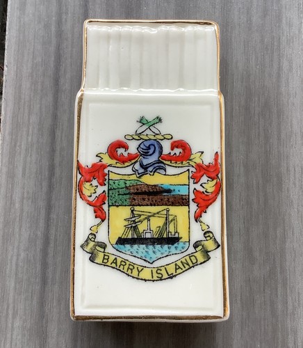 Crested china matches - crested,