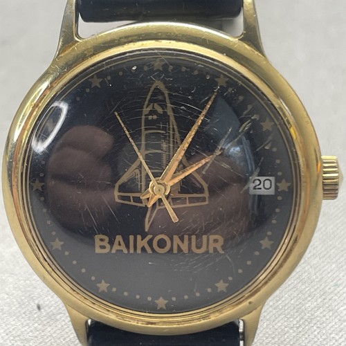 Vintage poljot baikonur buran - baikonur,
