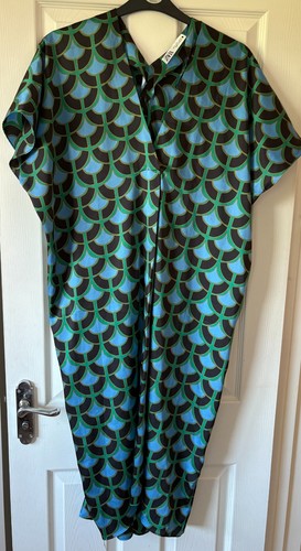 Worn once geometric print zara - once,