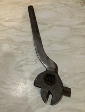Vintage 14” improved strong jaw cranked handle adjustable spanner