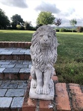 Large Lion Garden Patio