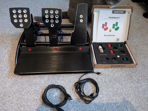 Fanatec clubsport pedals - fanatec,