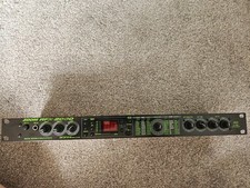 Zoom RFX-2000 Digital Reverb & Multi Effect Processor with Power Adapter