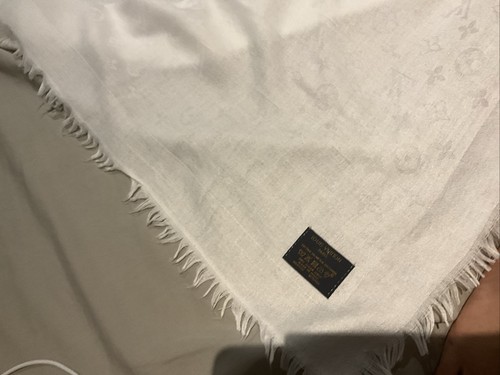 Louis vuitton - louis,