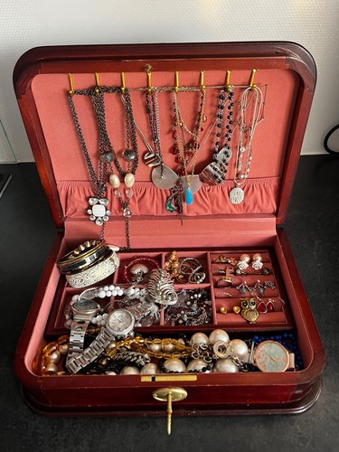 Job lot vintage - lot, jewellery