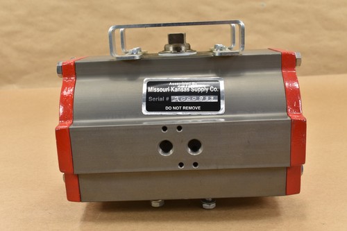 Controls triac - a-t,