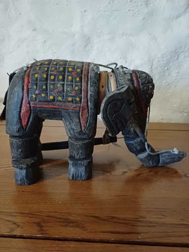 Vintage dark wooden elephant - dark,