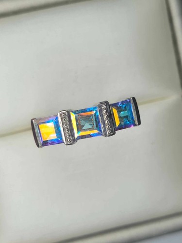 601ct mercury mystic topaz - 2.601ct,