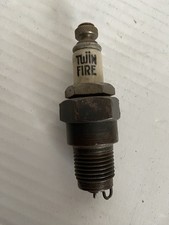 Vintage TWIN FIRE 775 Spark