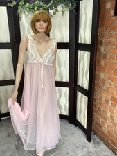 1960s Nightie Gorgeous