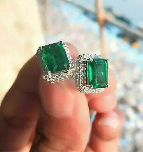 Emerald cut - 3.22,