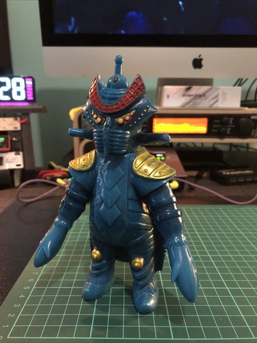 Vintage alien hipporit sofubi - alien,