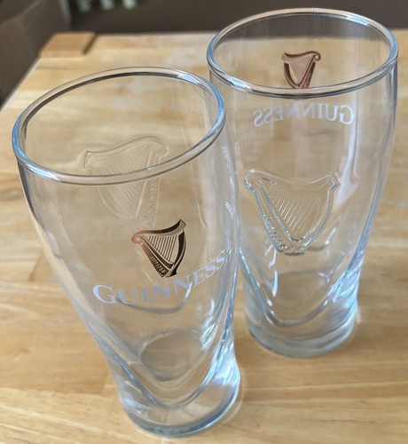 Guinness branded pint - branded,