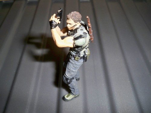 Resident evil mini figure - evil,