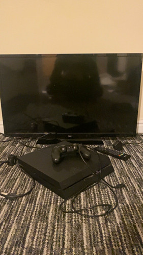 Bush sony playstation - 32”,